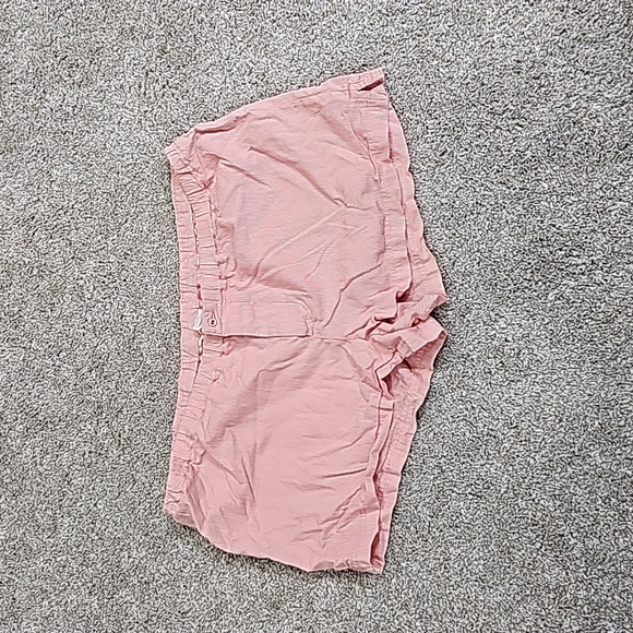 SOLD - Large | Bitten by SarahJessicaParker | shorts - Picture 2 of 5